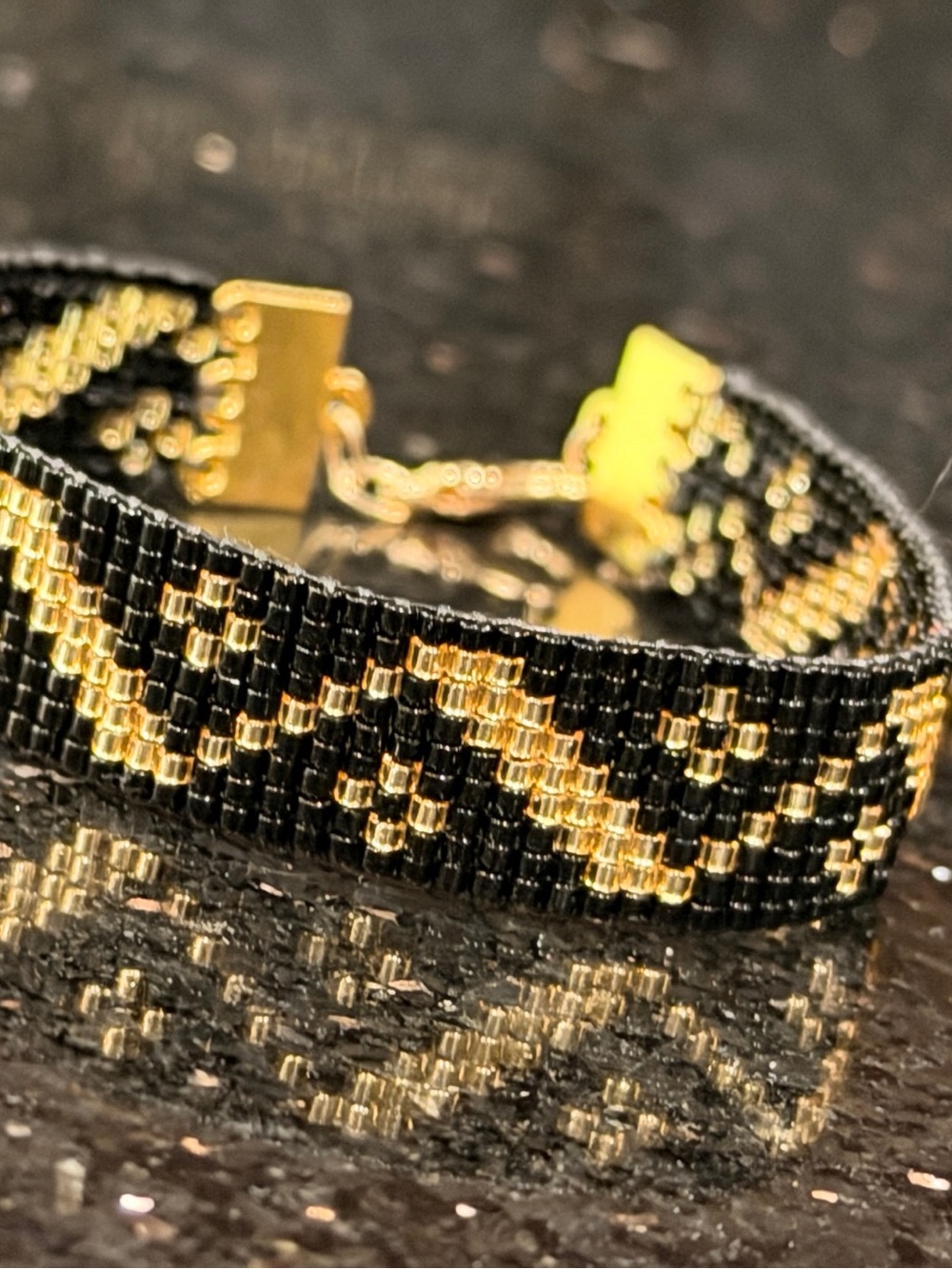Black & Gold Art Deco Beaded Bracelet - Picture 7 of 11